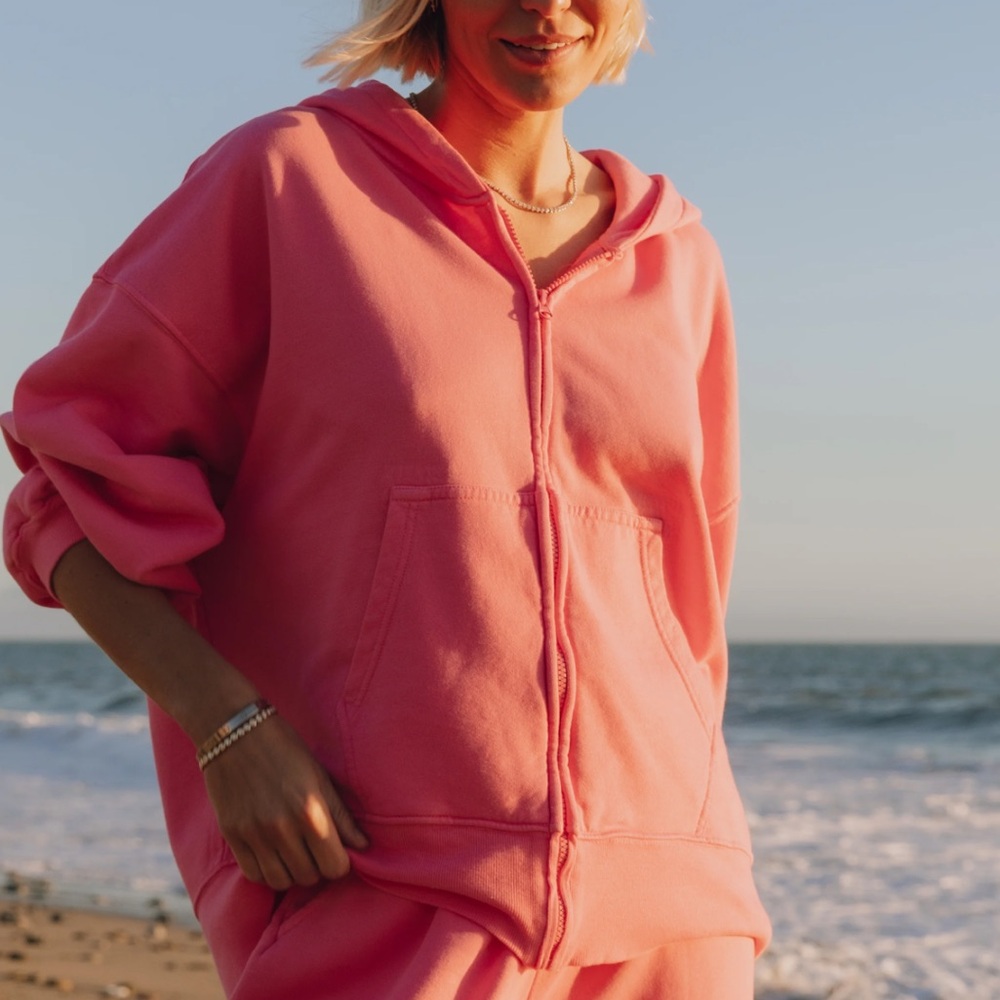 Daily Drills “Cheeks” Zip-Up Sweatshirt xs/s